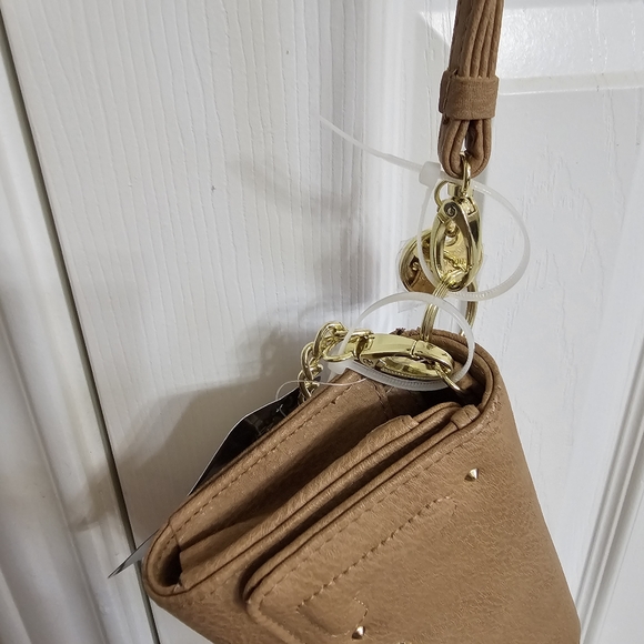 Steve Madden Wristlet Crossbody - Picture 6 of 10